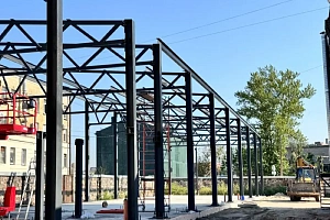 Новое здания химчистки, расположенное на улице Балтийская в Санкт-Петербурге Новое здания химчистки, расположенное на улице Балтийская в Санкт-Петербурге